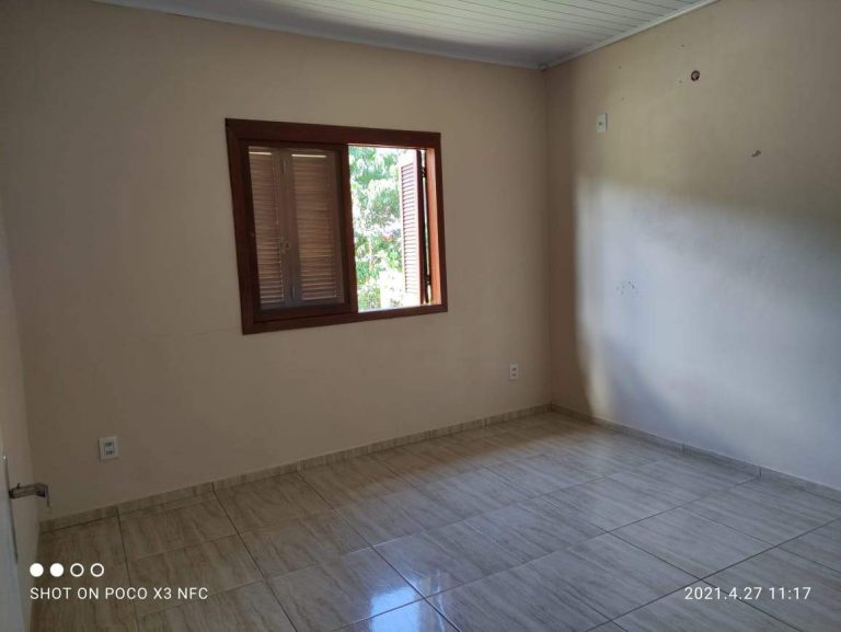 LINDA CASA NOS COQUEIROS