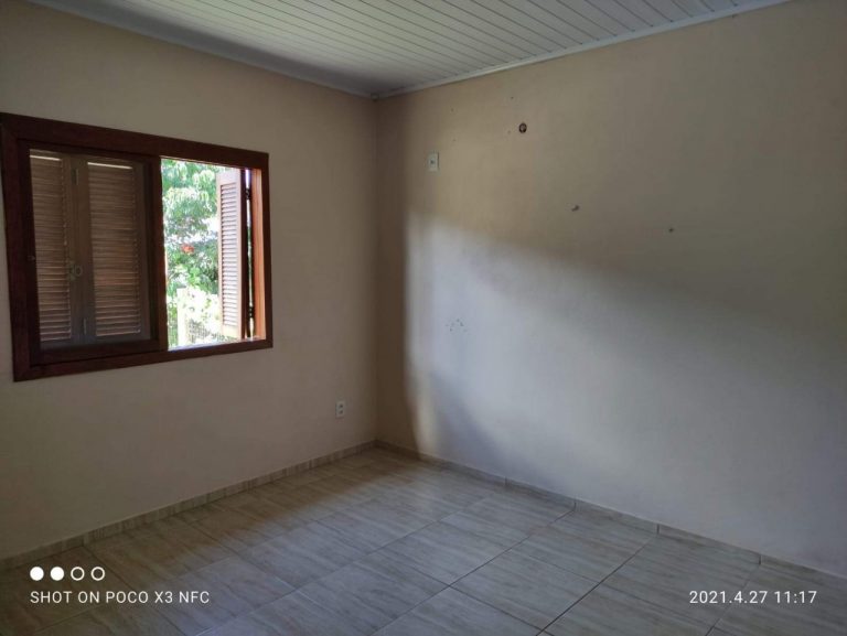 LINDA CASA NOS COQUEIROS