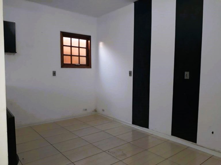 Ótima casa na Caieira