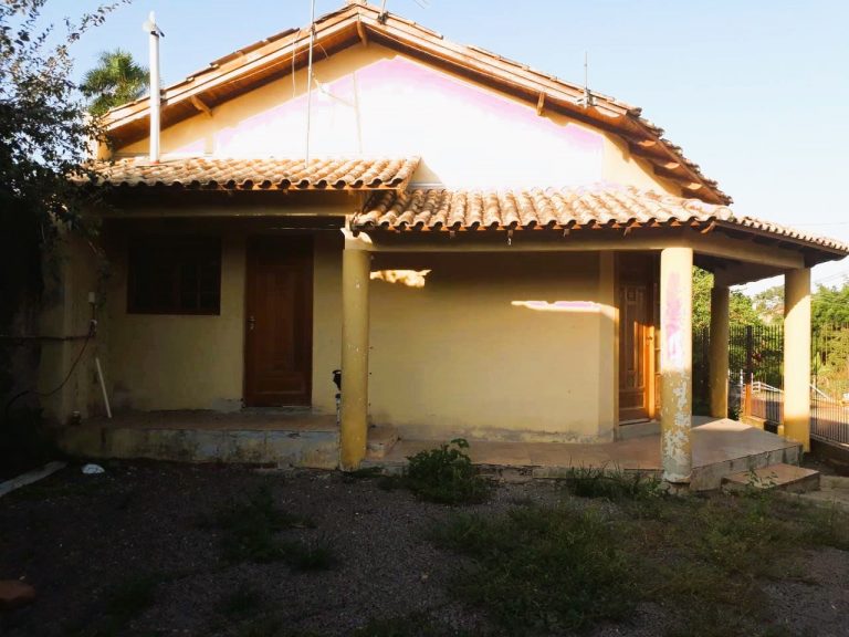 Ótima casa na Caieira