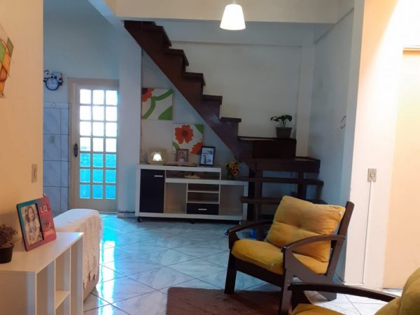 Ampla casa na Caieira