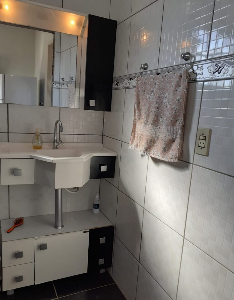 Ampla casa na Caieira