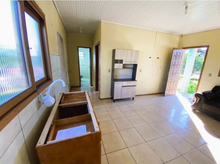 LINDA CASA COQUEIROS