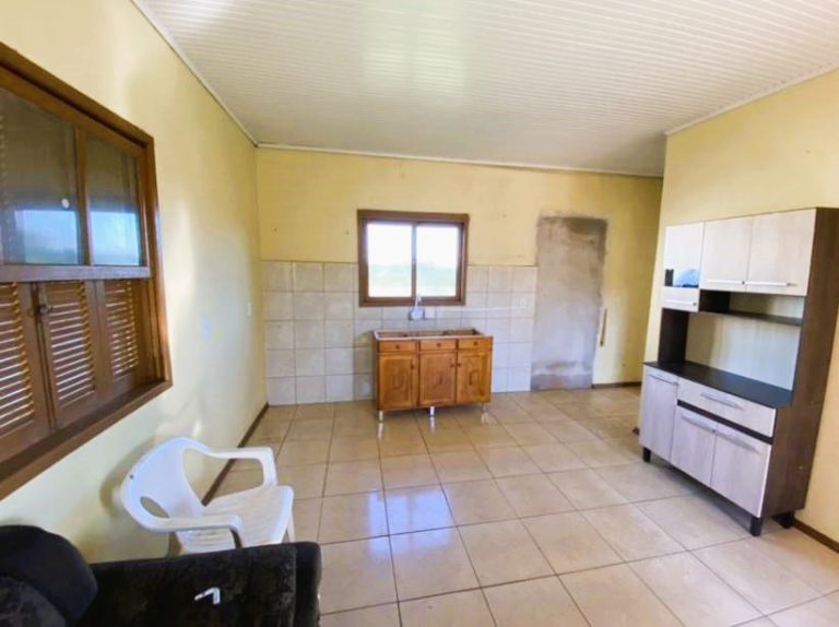 LINDA CASA COQUEIROS
