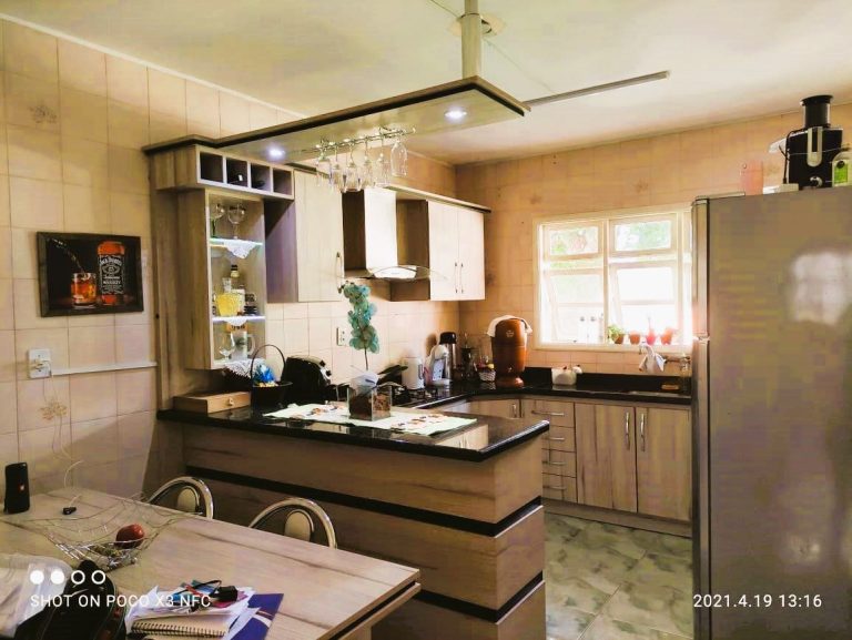ÓTIMA CASA PARA MORADIA OU PONTO COMERCIAL NA BR 386