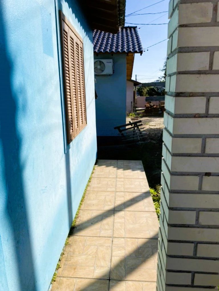 LINDA CASA COQUEIROS
