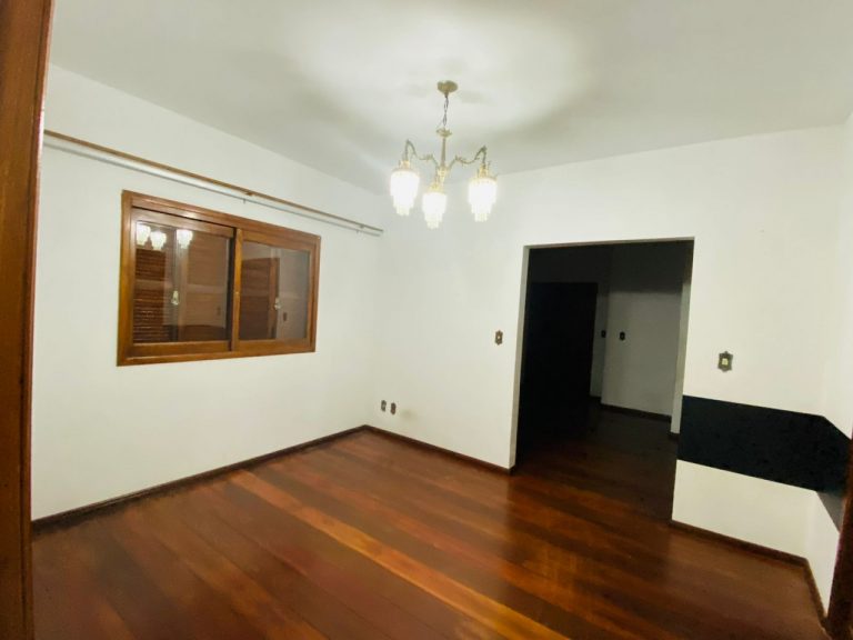 Linda casa – Venda – Colônia 20