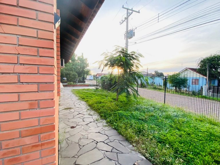 Linda casa – Venda – Colônia 20
