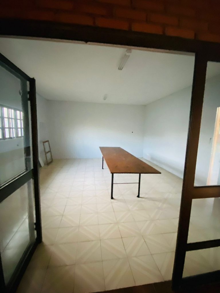 Linda casa – Venda – Colônia 20
