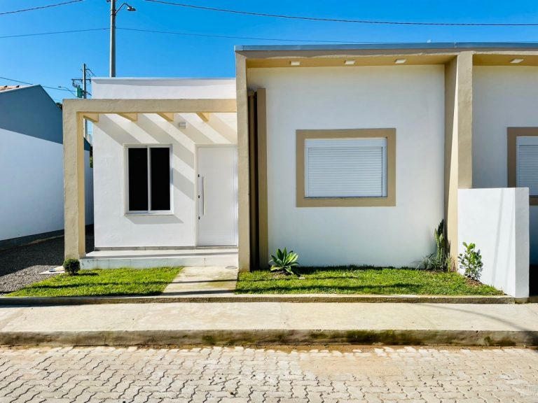 BAIXOU!!!! OPORTUNIDADE DE CASA NOVINHA EM BAIRRO NOBRE NA CIDADE!!!