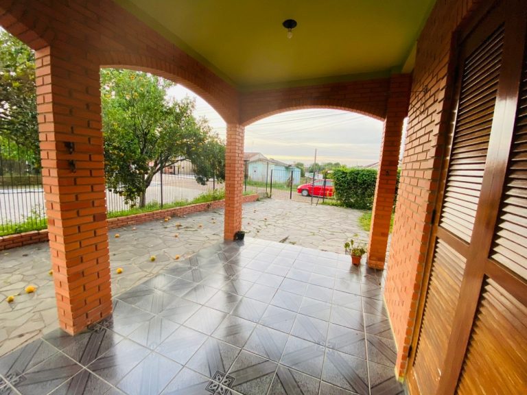 Linda casa – Venda – Colônia 20