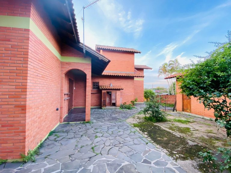 Linda casa – Venda – Colônia 20