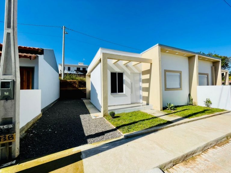 BAIXOU!!!! OPORTUNIDADE DE CASA NOVINHA EM BAIRRO NOBRE NA CIDADE!!!