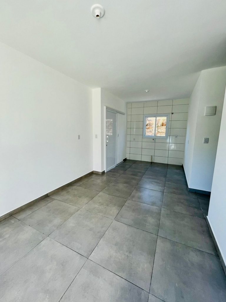 BAIXOU!!!! OPORTUNIDADE DE CASA NOVINHA EM BAIRRO NOBRE NA CIDADE!!!