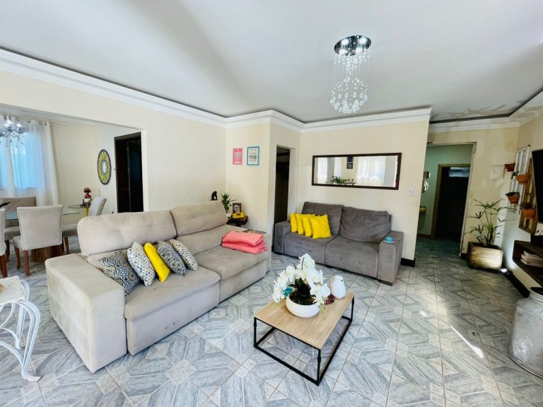 Taquari – RS VENDA  Excelente imóvel no Bairro Praia na cidade de Taquari!