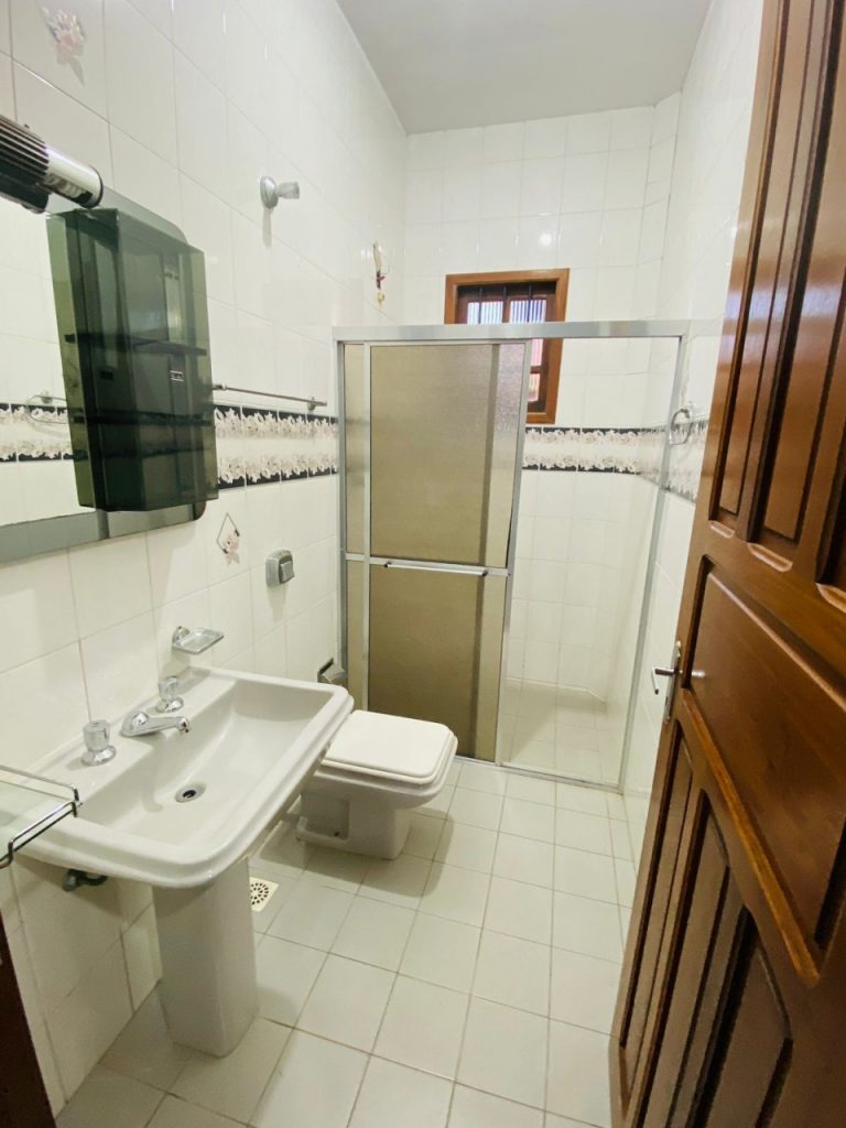 Linda casa – Venda – Colônia 20