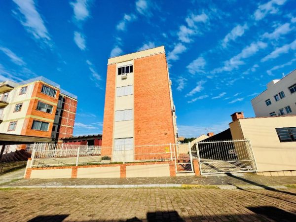 TAQUARI-RS VENDA Excelente apartamento em ótima localização na cidade de Taquari.
