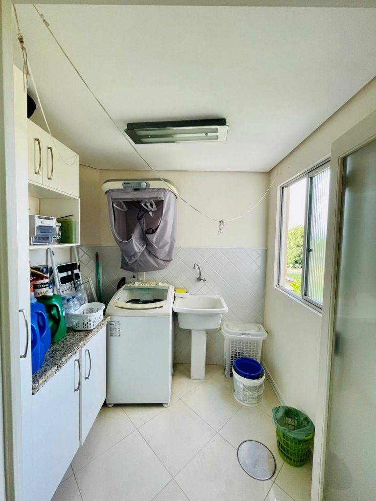 TAQUARI-RS VENDA Excelente apartamento em ótima localização na cidade de Taquari.