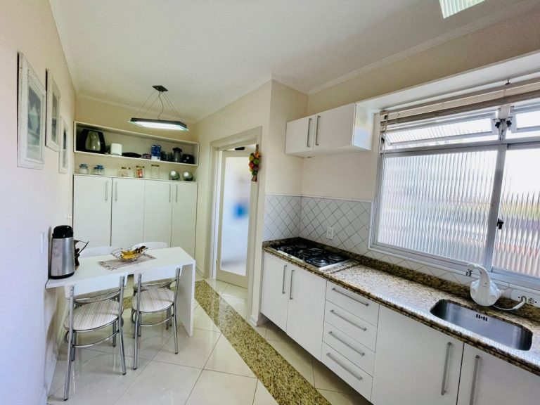 TAQUARI-RS VENDA Excelente apartamento em ótima localização na cidade de Taquari.