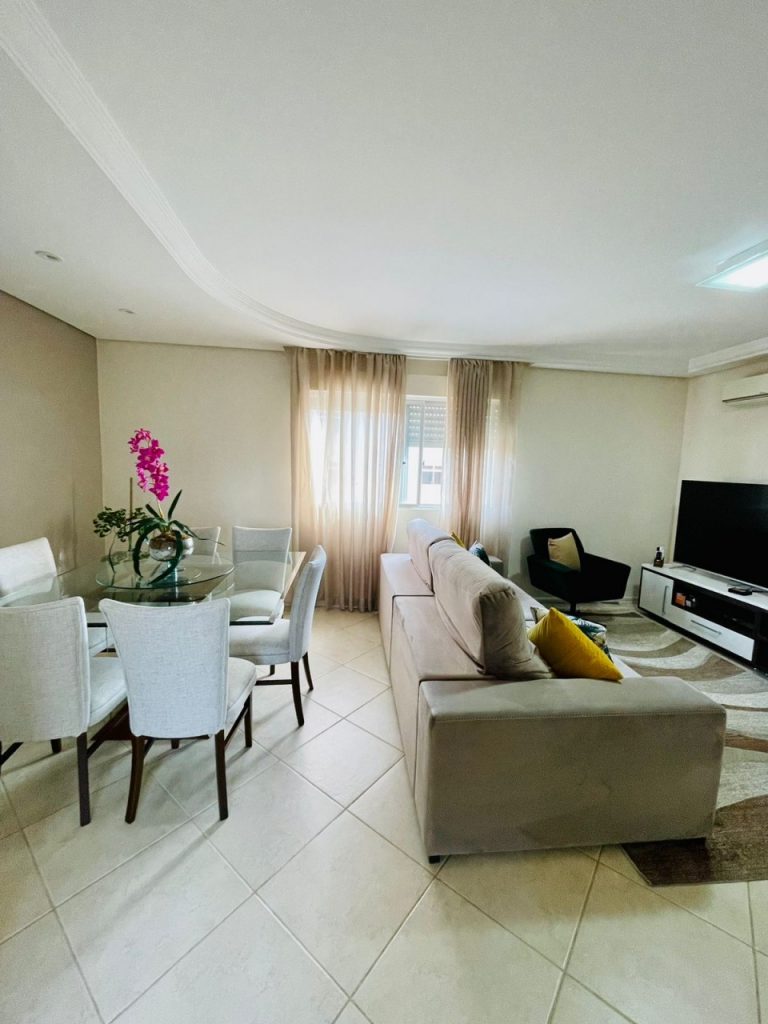 TAQUARI-RS VENDA Excelente apartamento em ótima localização na cidade de Taquari.