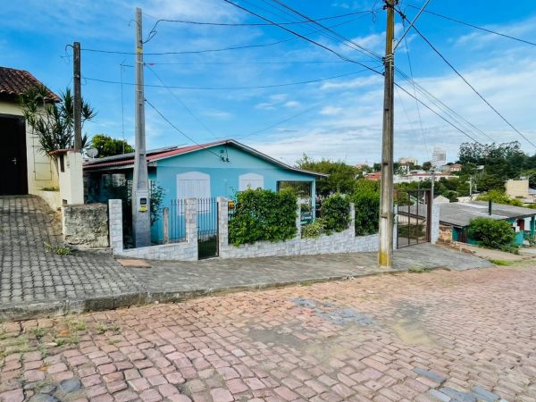 Taquari – RS VENDA Ótima Casa no Bairro Olaria.