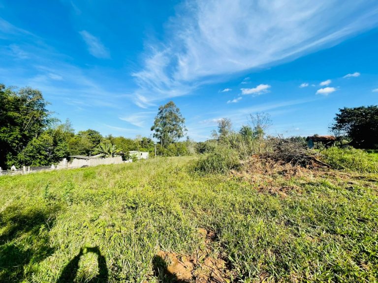 Linda Chácara na Aleixo Rocha, com 02 hectares de terra