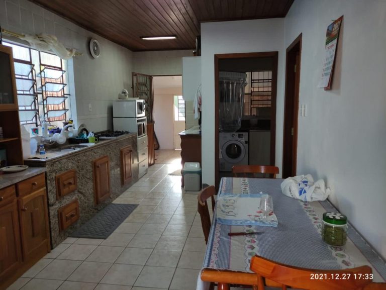 Taquari/RS VENDA  Linda casa em alvenaria no Bairro Planalto