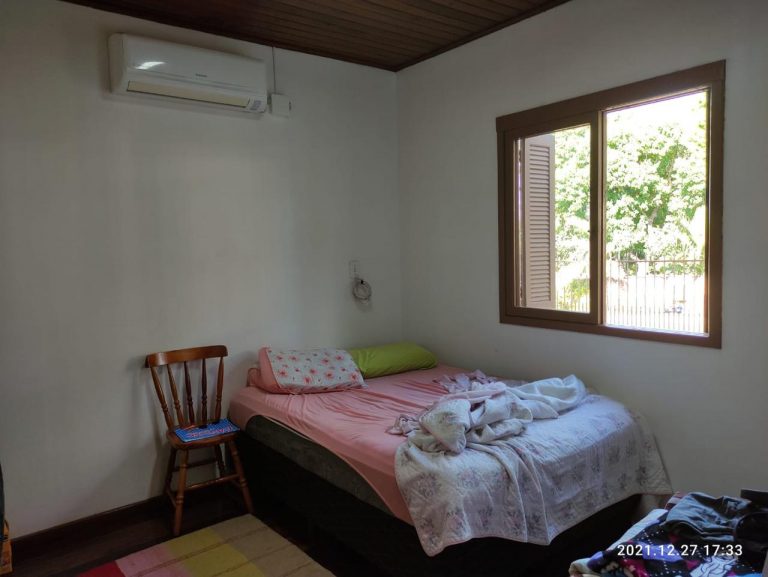 Taquari/RS VENDA  Linda casa em alvenaria no Bairro Planalto