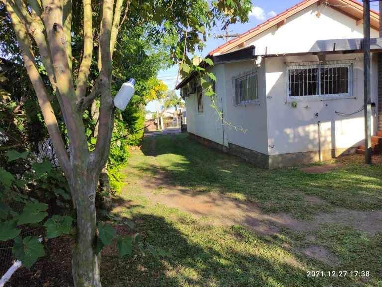 Taquari/RS VENDA  Linda casa em alvenaria no Bairro Planalto