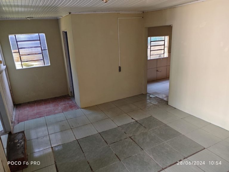 Bela casa na avenida soberanos em Taquari RS