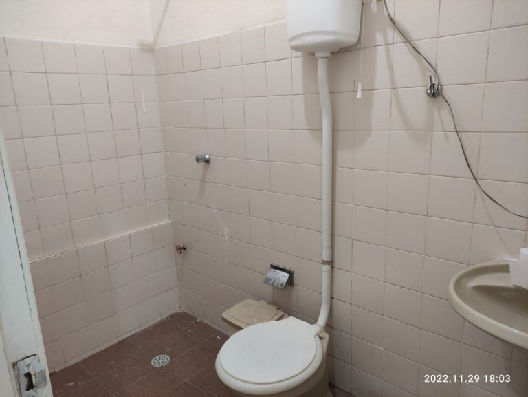 Espaçosa sala comercial no Centro em Taquari RS