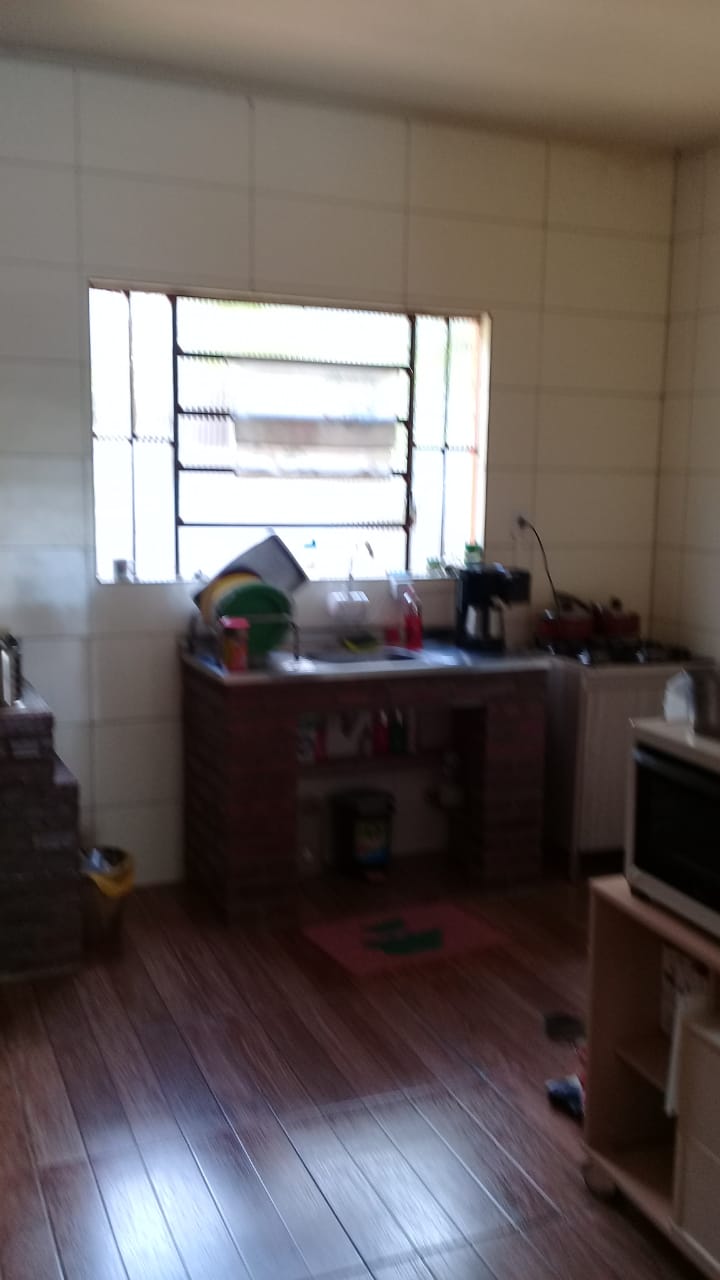 Excelente imóvel na Colônia 20