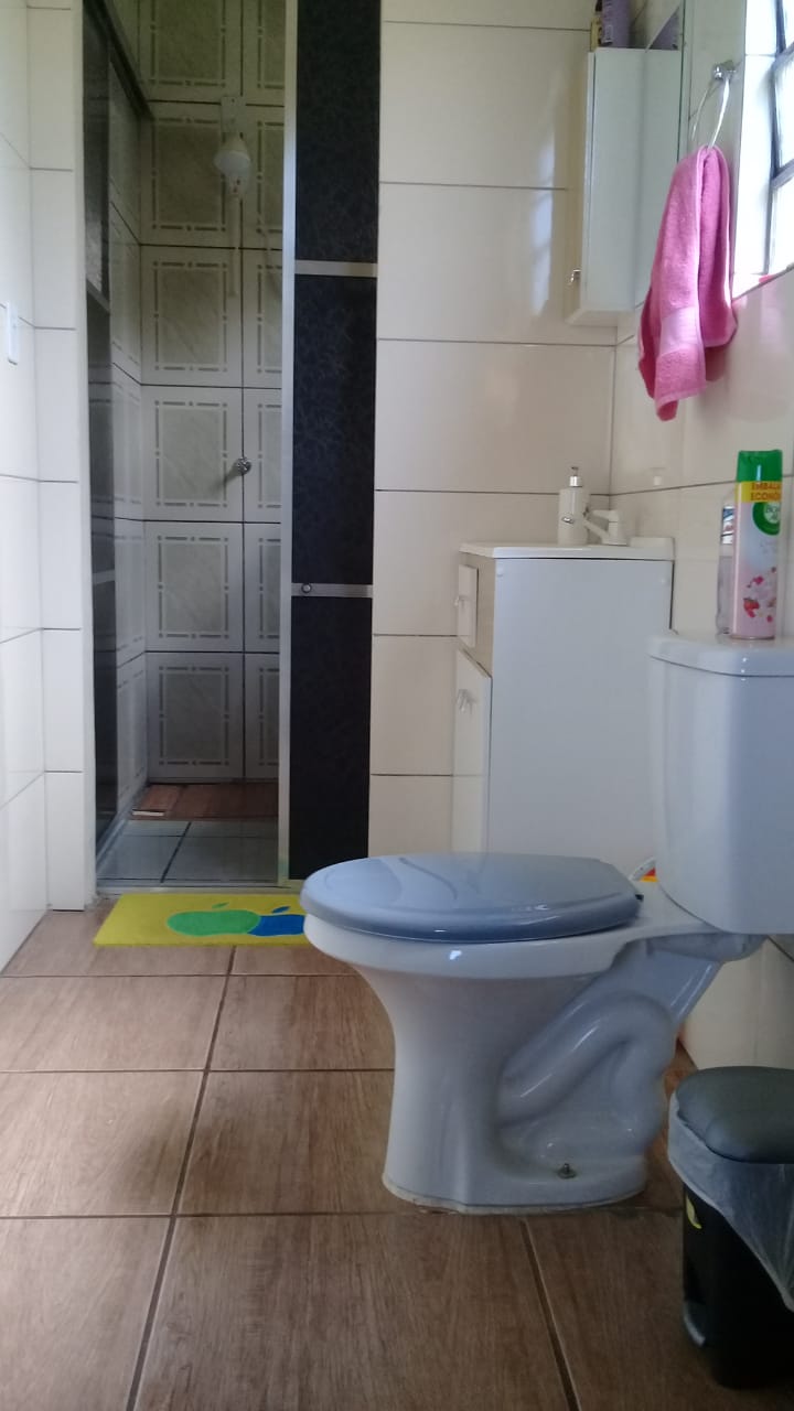 Excelente imóvel na Colônia 20