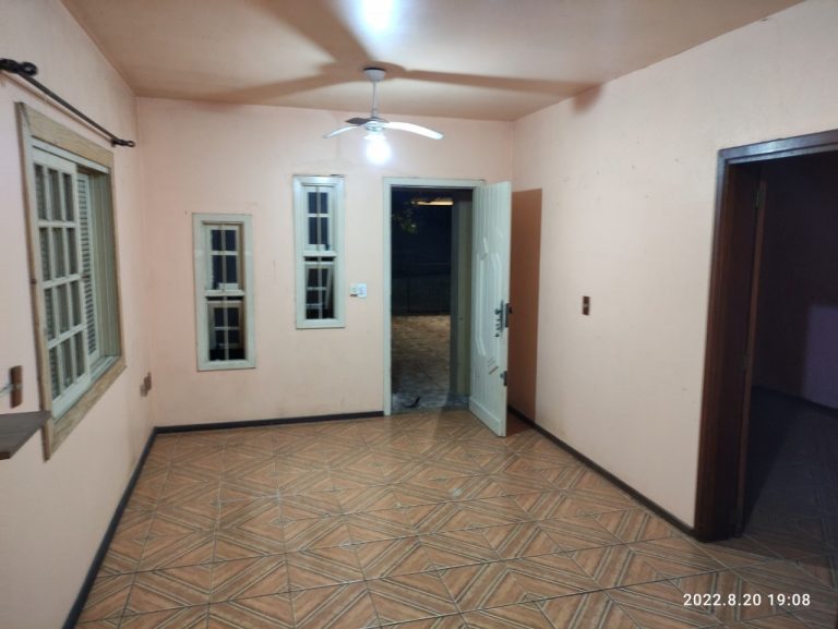 linda casa na Colônia 20
