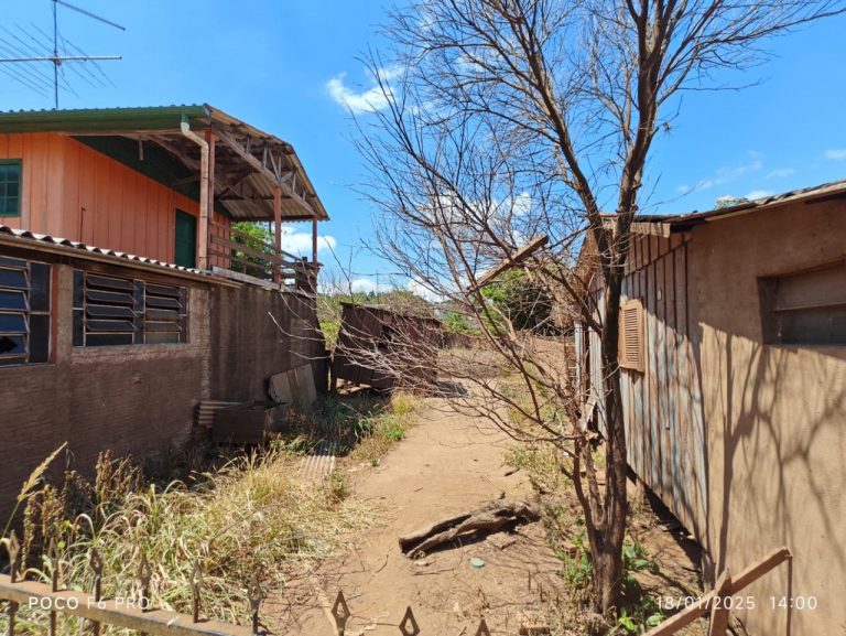 Prédio comercial no bairro praia