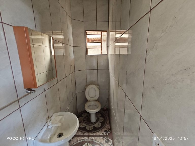 Prédio comercial no bairro praia