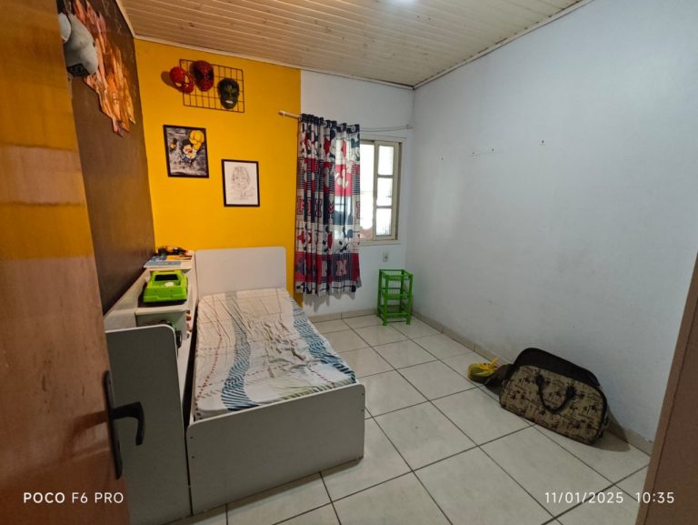 Belo e amplo imóvel com piscina