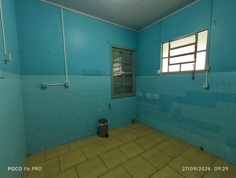 Imóvel com excelente localização comercial e residencial