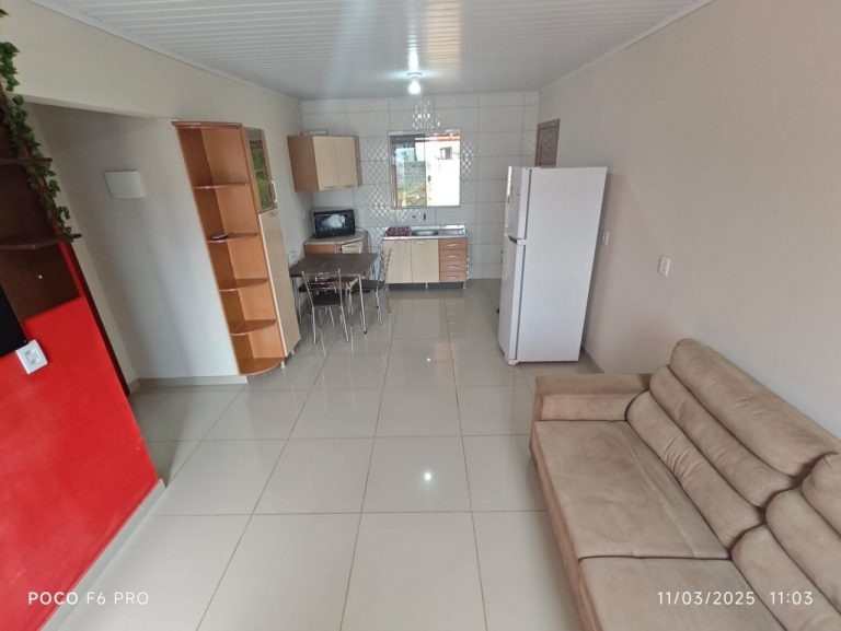 Imóvel semi-mobiliado