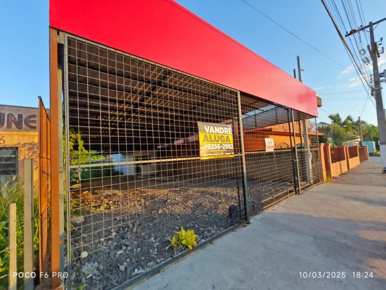 Área comercial, ideal para revenda/garagem/lavagem de automóveis