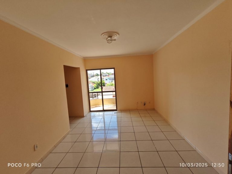 Belo apartamento no Parque da Pedreira