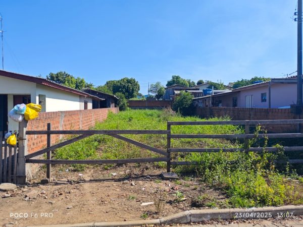Belo terreno murado no Rincão São José
