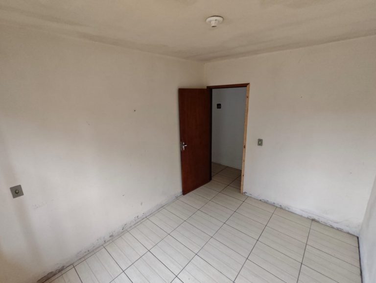 Imóvel de 3 dormitórios próximo a Lagoa Armênia