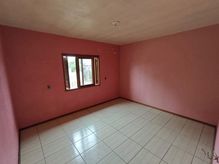 Imóvel de 3 dormitórios próximo a Lagoa Armênia