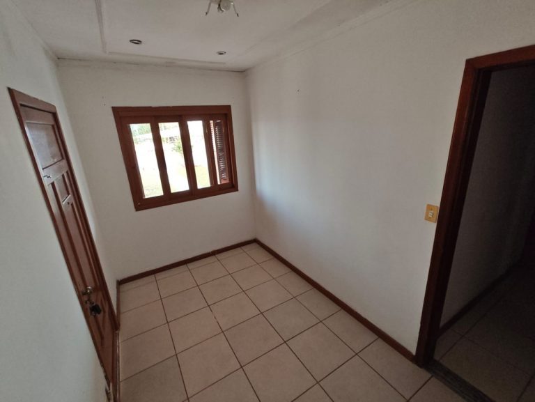 Casa no bairro união com 4 quartos