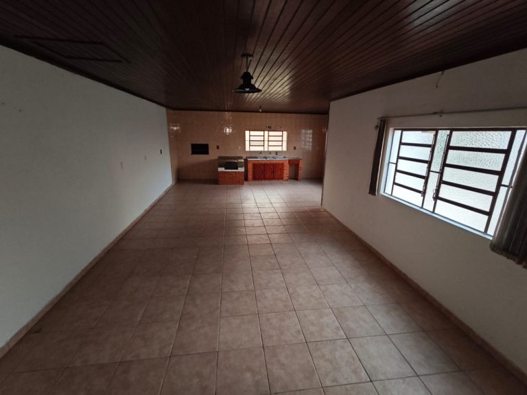 Casa no bairro união com 4 quartos