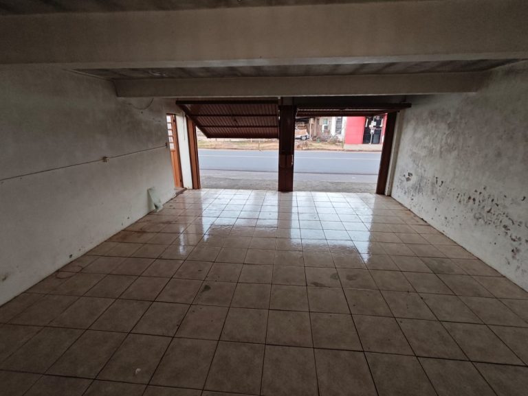 Casa no bairro união com 4 quartos