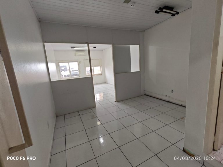 Sala comercial no Centro Taquari RS